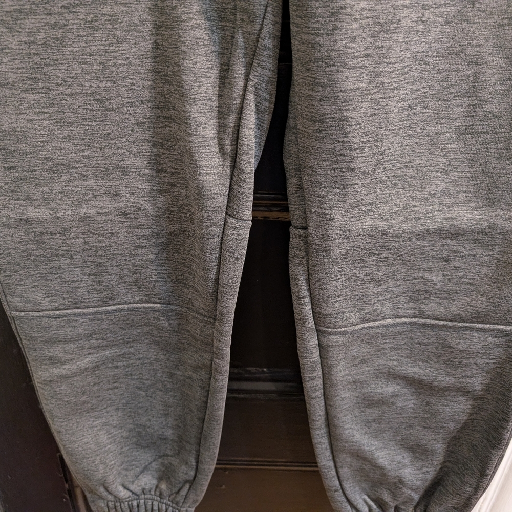 Nike Joggers Sweatpants Therma Fit Gray BNWT Men's - Picture 4 of 16